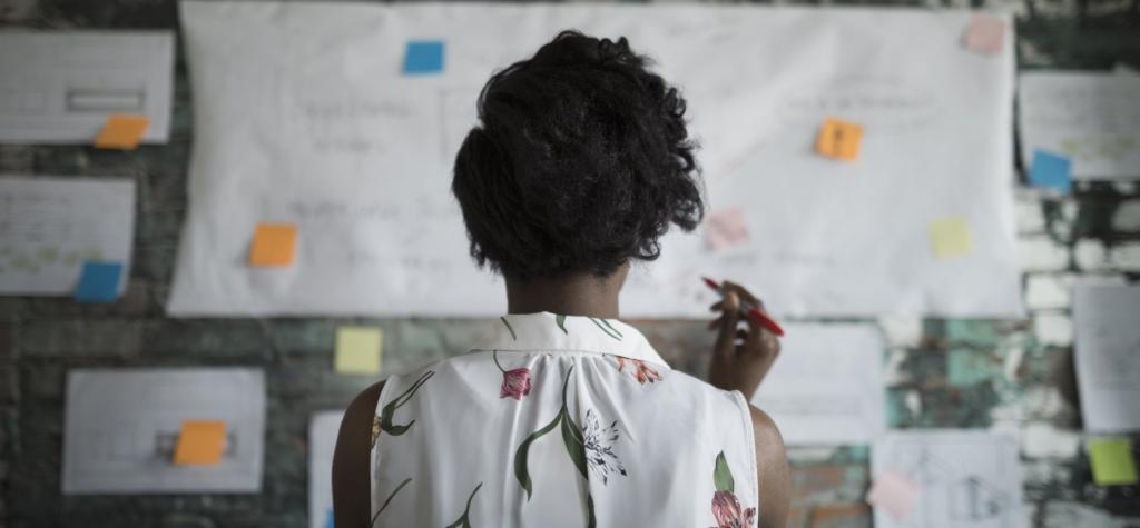 Is it obligatory to open a current account for individual entrepreneurs