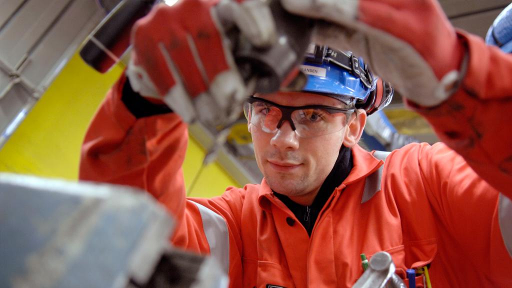 Is a gas equipment service contract mandatory?