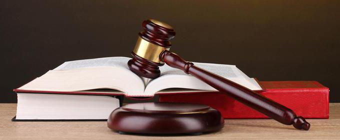 responsibility of the director of the founders