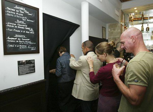 restaurant in the dark moscow reviews