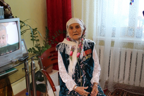 payments to veterans of labor