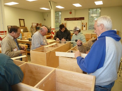 to whom to sell furniture