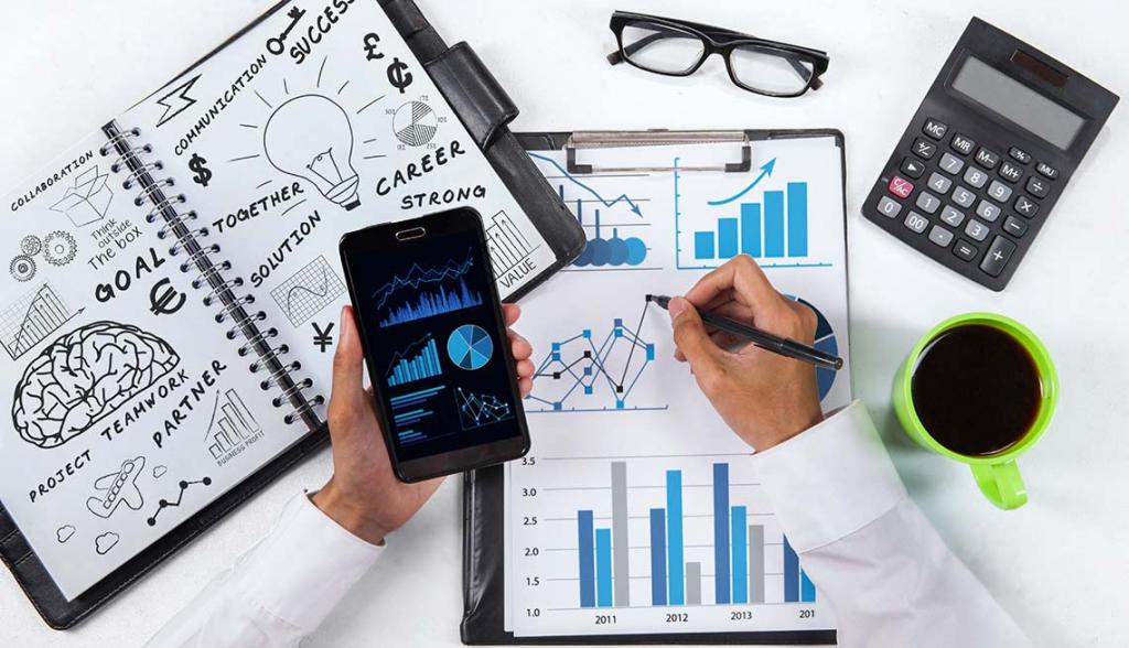 specialist on payment and regulation of labor