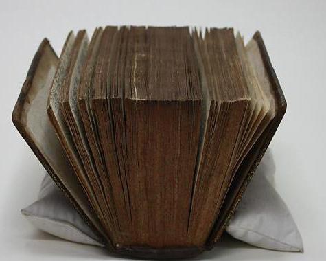 What are the signs of a post-industrial society.