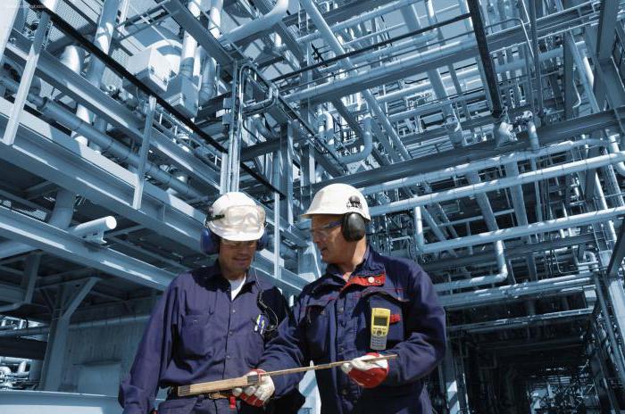 duties of the chief mechanic