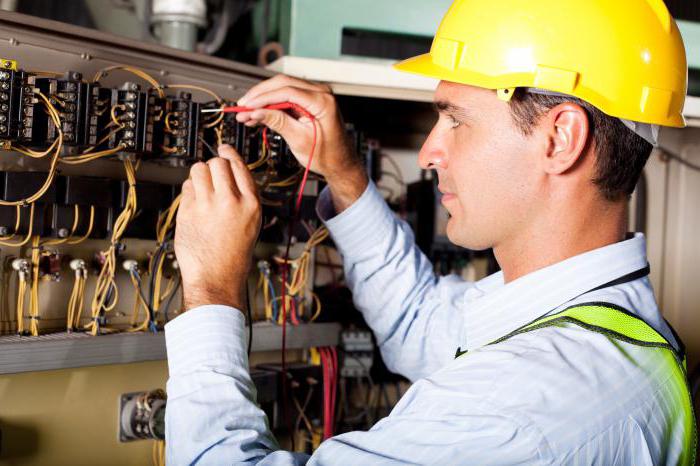 electrician technician