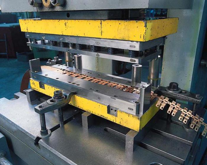 what machines are used for the manufacture of metal structures