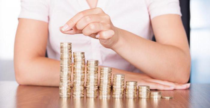 How much does the stewardess receive per month