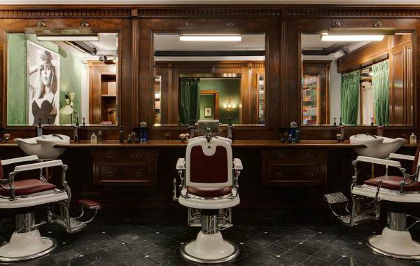 organization of the workplace of the hairdresser