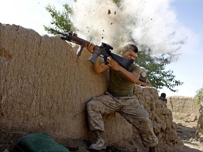 basic leave of contracted military personnel