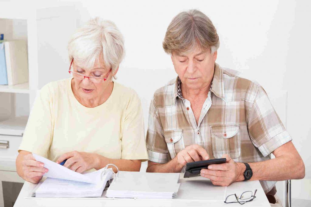 categories of federal government civil servants