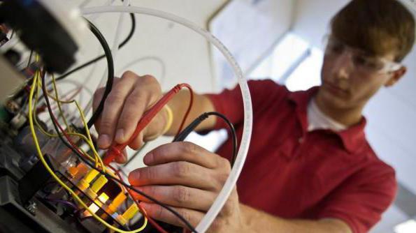 job description auto mechanic in a car service