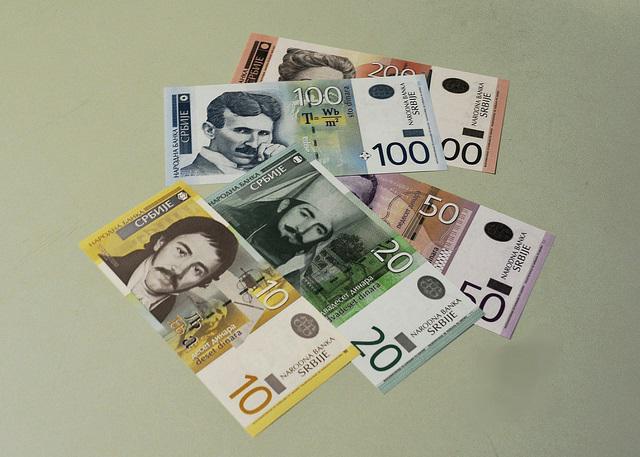 Serbian Dinar to Russian Ruble