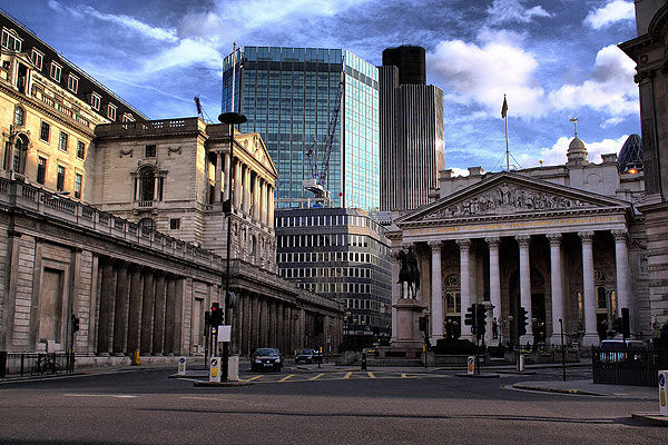 opening time of the american exchange