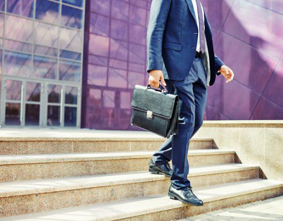 what is the duration of the annual main paid vacation