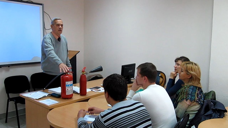 types of briefings for labor protection workers