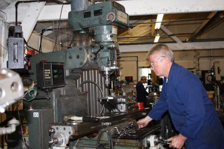 toolmaker job responsibilities