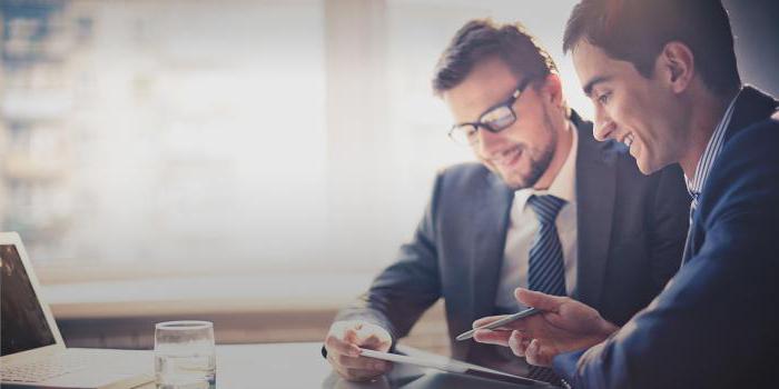 job description of a leading HR specialist