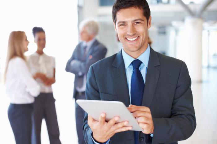 job description of a leading procurement specialist