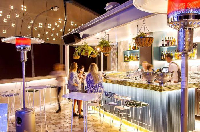 types of bars, equipment of bars