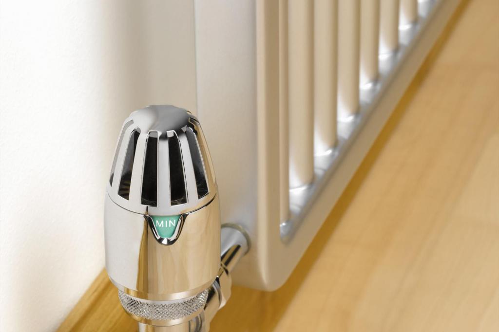 what are the norms of temperature in the apartment during the heating season