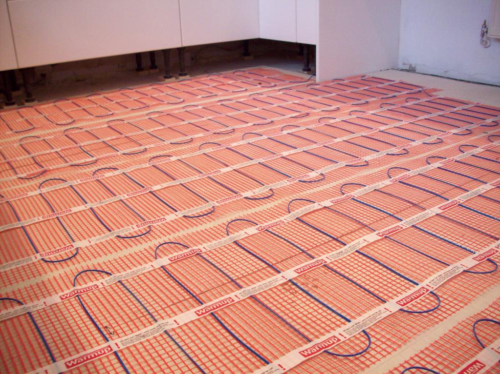 the temperature standard in the apartment during the heating season 4, the temperature standard in the apartment during the heating season 2, heating and hot water temperature standards 1, what are the temperature standards in the apartment during the heating season 1, what air temperature should be