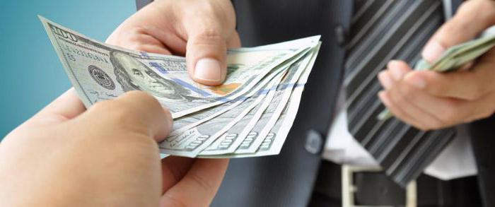 how much should be an advance from salary