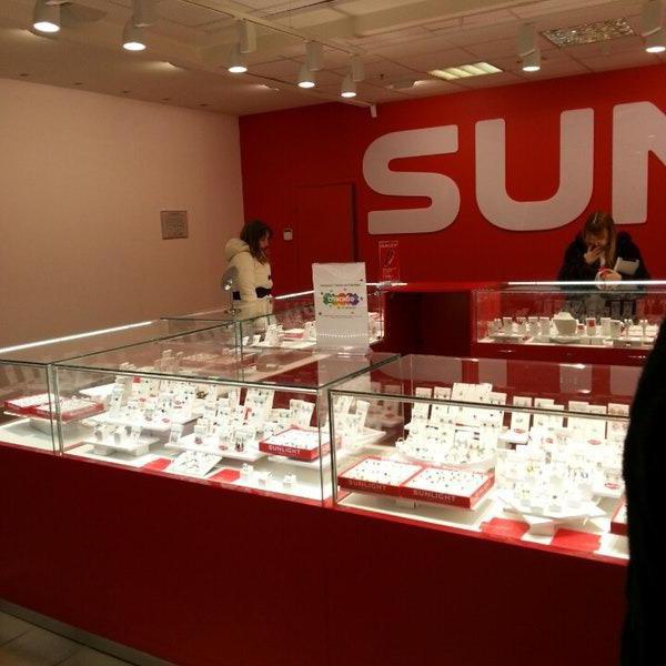 sunlight jewelry store