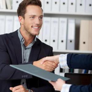 difference of an employment contract from a civil law contract