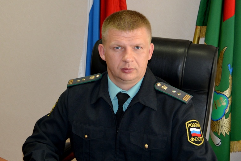 What does malicious evasion of alimony mean?