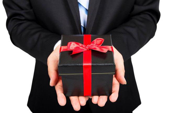 procedure for donating a share in a LLC to a relative