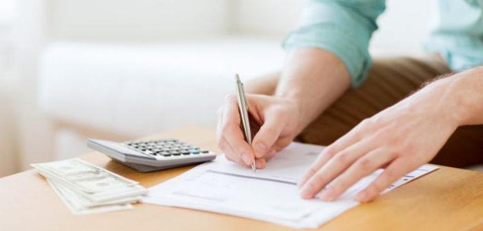 What is a deposit when renting an apartment