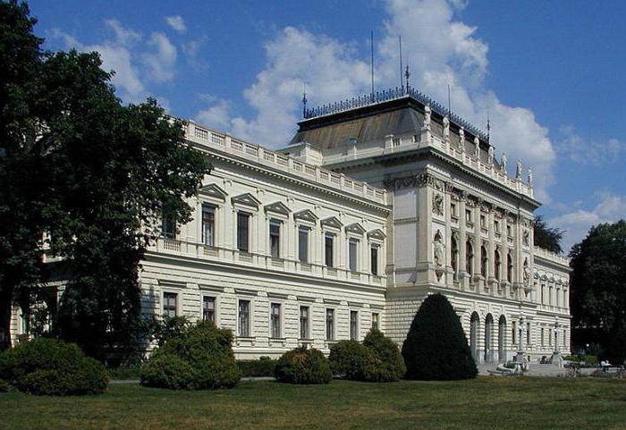 universities of austria in english