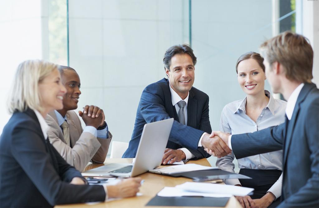 gr manager in the office