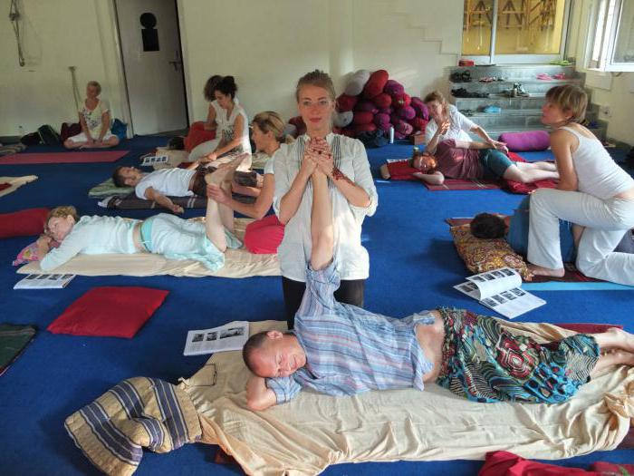 how to become a massage therapist without a medical education