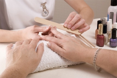 how much money is needed to open a beauty salon