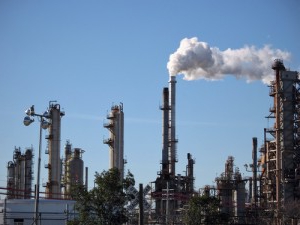 primary oil refining process