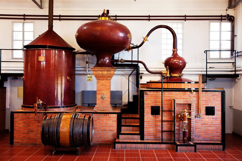 cognac distillate