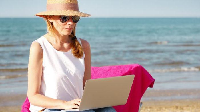 holiday extension falls on a public holiday