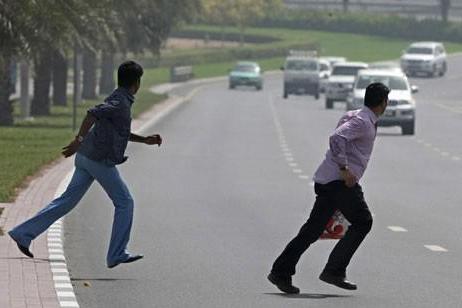 penalty for crossing the road in the wrong place