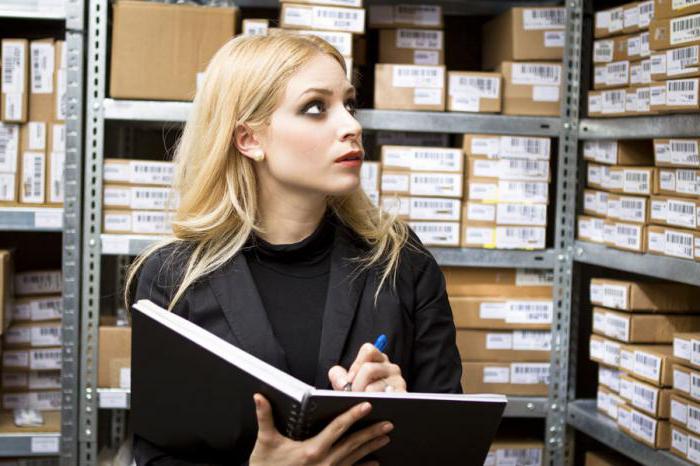 who pays shortage in the store