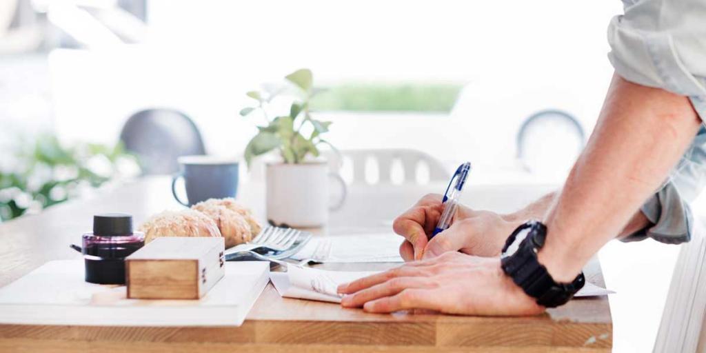 personal account and current account difference concept