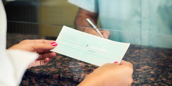 what forms of cashless payments are used in rf