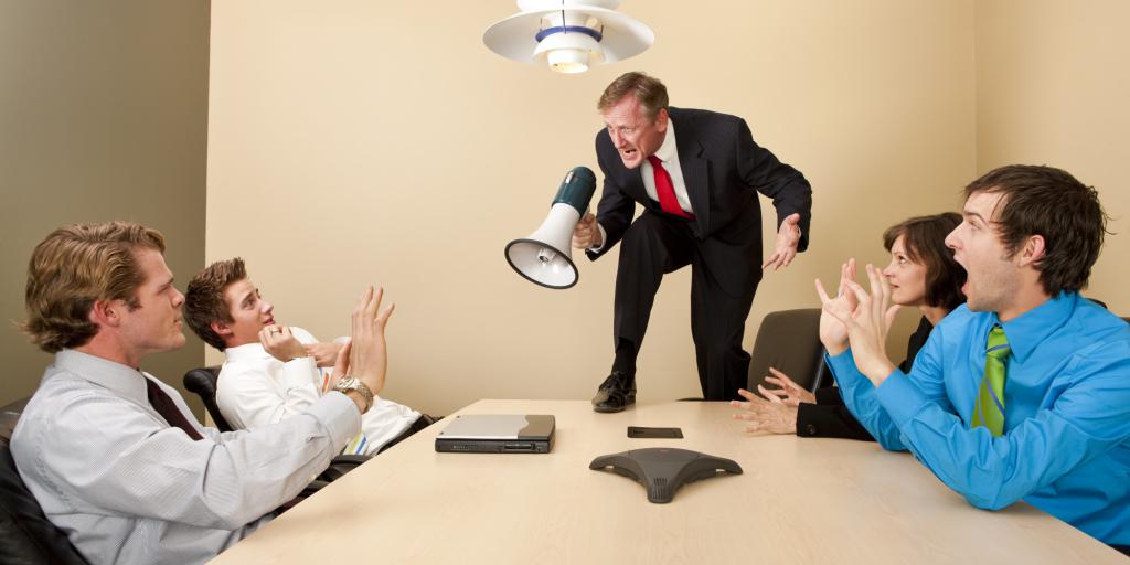 If the boss is a tyrant: advice from a psychologist