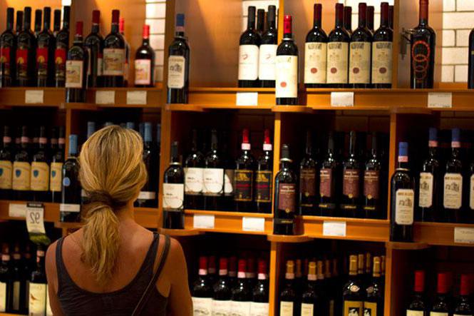 whether alcohol in the store is refundable