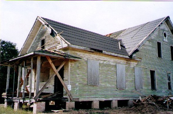 Municipal housing maneuvering fund