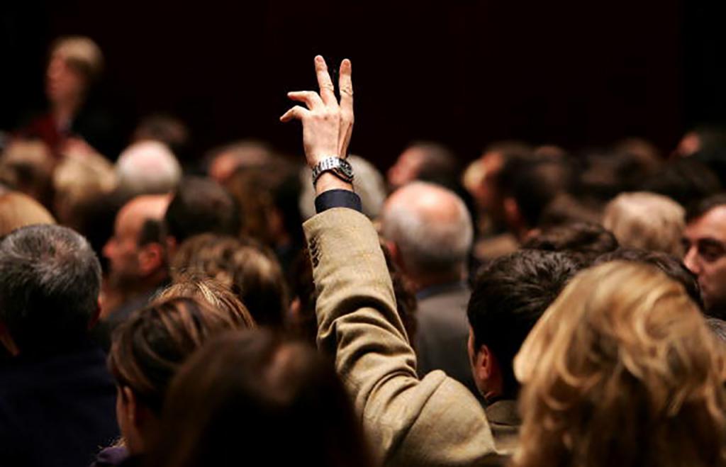 grounds for the emergence of rights to land plots article 25