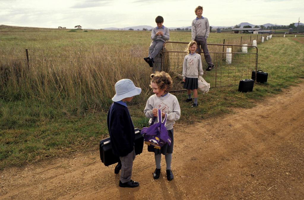 land at birth of a third child