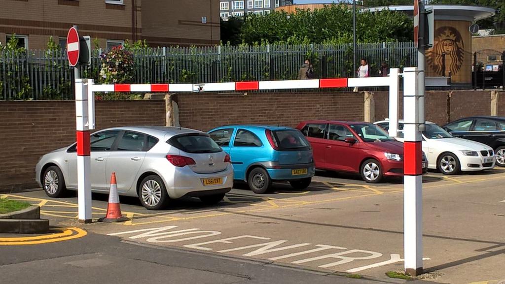 barrier in the courtyard of a residential building