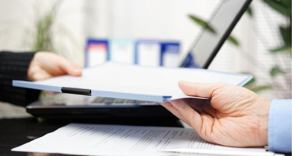 extract from the register with a signature